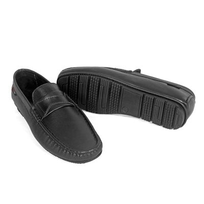 SSB Loafers are very soft and comfortable for your daily use, these shoes are made with a medicated insole, and you can wear them with Punjabi or casual dresses.