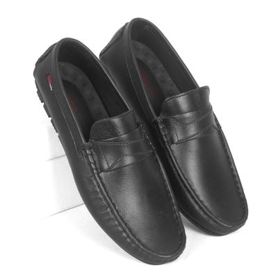 SSB Loafers are very soft and comfortable for your daily use, these shoes are made with a medicated insole, and you can wear them with Punjabi or casual dresses.