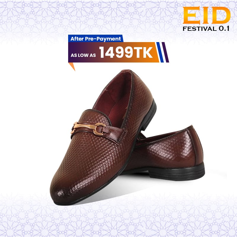 Rich Brown Textured Leather Tassel for Men SB-S786