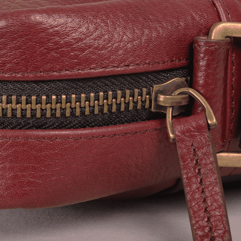 Agun Antique Leather Messenger Bag SB-MB79