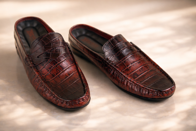 Crocodile Pattern Leather Half Loafers SB-S1084