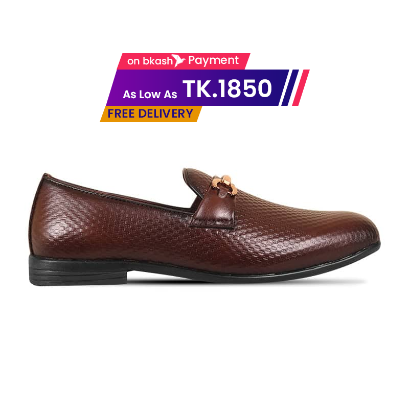 Rich Brown Textured Leather Tassel for Men SB-S786